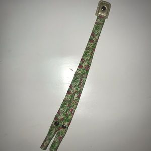 Lilly Pulitzer sunglasses strap in Elephant Ears